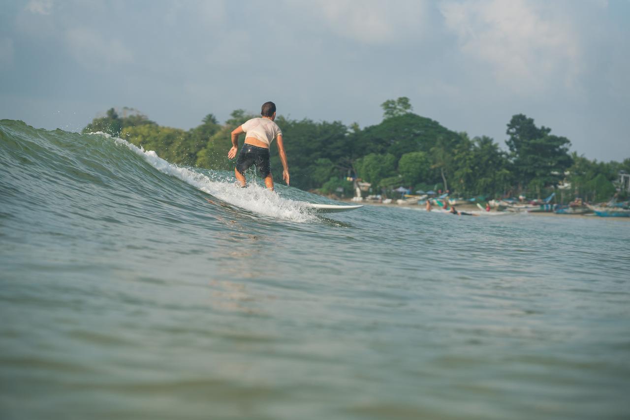 Ocean Bay Surf Resort Weligama Exterior foto