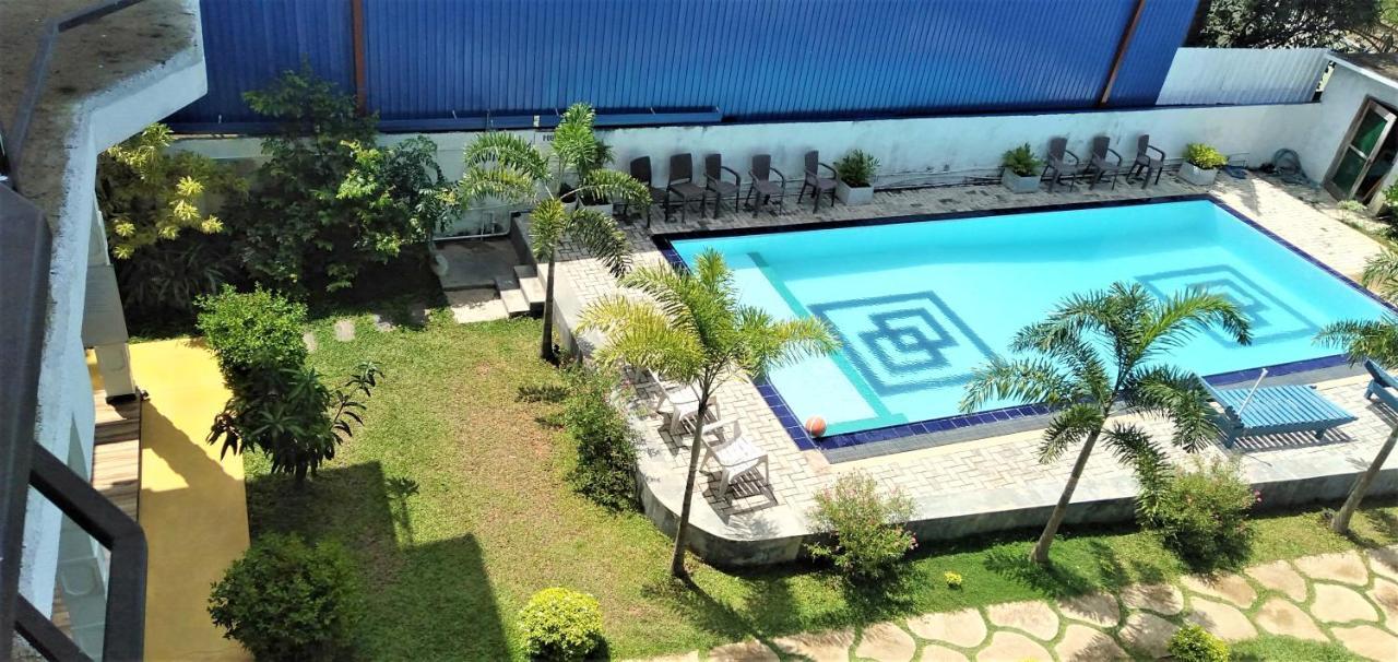 Ocean Bay Surf Resort Weligama Exterior foto